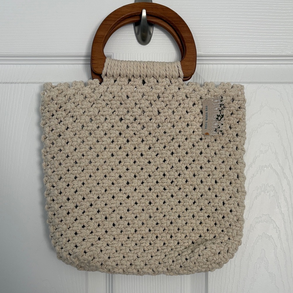 Chic Cream Tote Bag with Wooden Handles